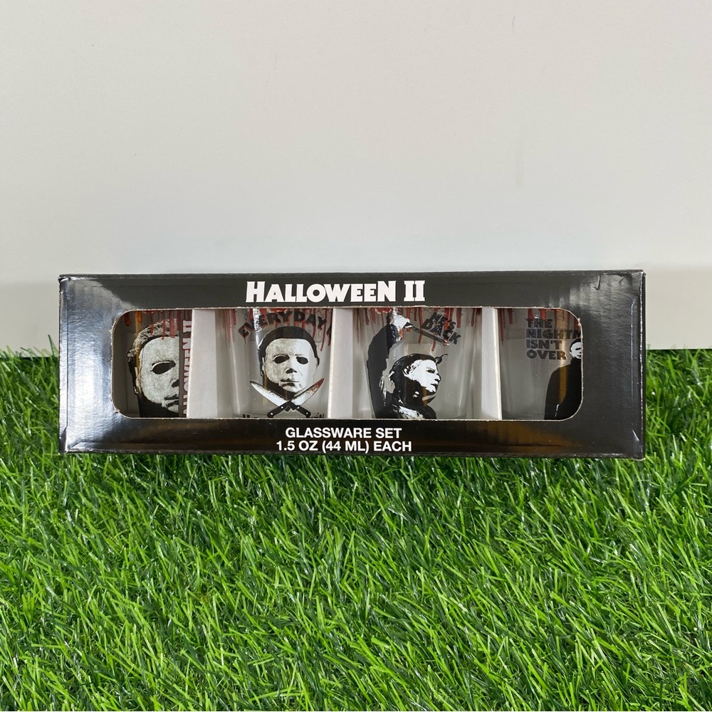 Halloween II Themed 4 Piece 1.5 ounce Glassware Set Jason Vorhees Shot Glasses